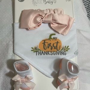 Baby accessory set